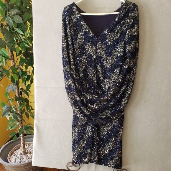 R & M Richards NYC Womens 6 Drape Back Blue / Silver V Back Sequin Dress NWT - Picture 7 of 14
